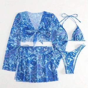 Paisley Print Halter Triangle
Bikini Swimsuit With Cover Up Set